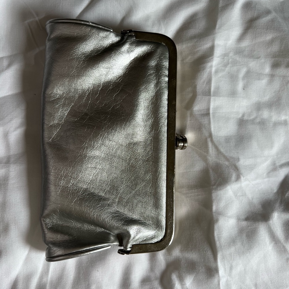 Metallic wallet